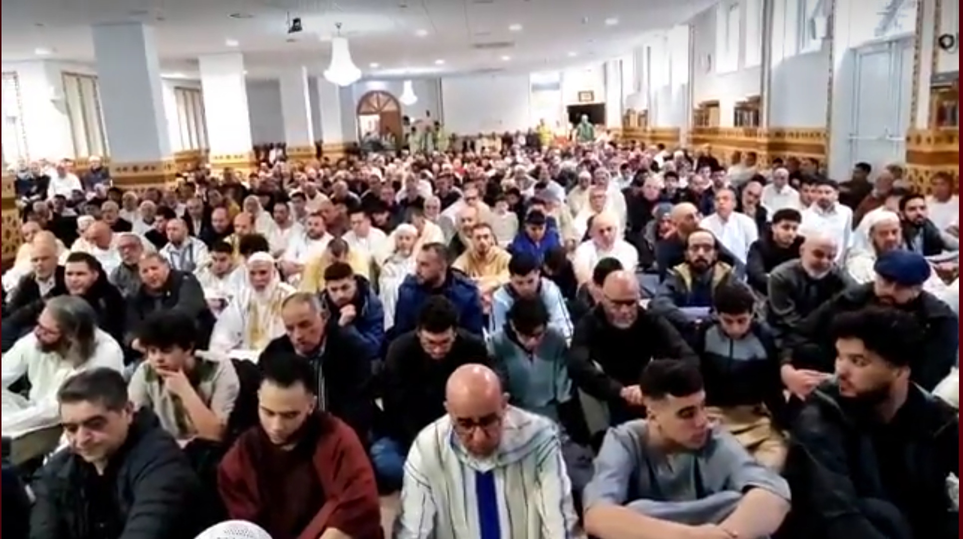 صلاة عيد الفطر من أمستردام